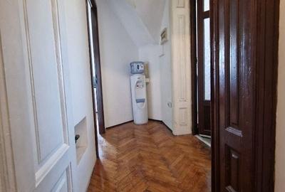 De inchiriat apartament 5 camere in Vila, Unirii sect 4 - 12