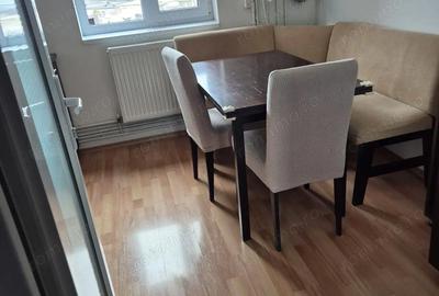 Apartament cu 2 camere decomandat, mobilat în Poarta 6 - 3