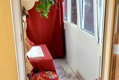Apartament cu 3 camere în Berceni - 1