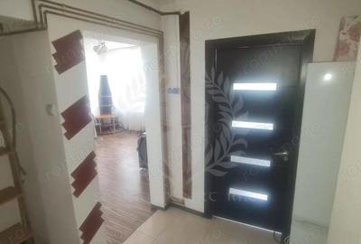 3 CAMERE // REPUBLICII // CENTRALA PROPRIE // 2* BALCOANE // - 4