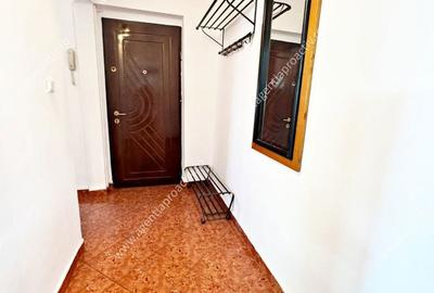 Apartament cu 2 camere decomandat în Micro 16 - 6