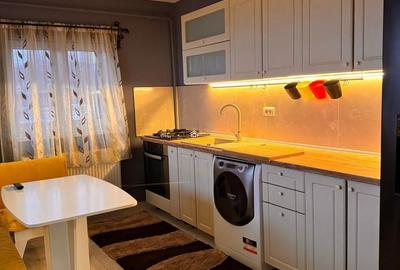 Apartament cu 4 camere semidecomandat, mobilat în Copou - 16
