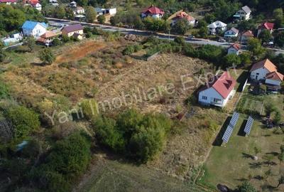 Teren de 966 mp, în Central - 6