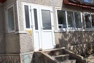 Casă cu 3 camere cu Teren 2200 Mp în Podgoria - 9