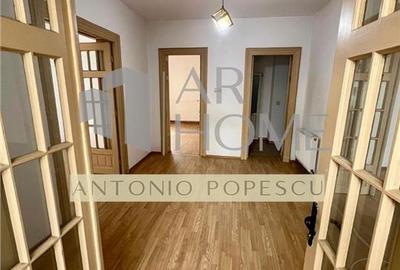 Vanzare casa D+P+M in Urlati, zona centrala. - 2