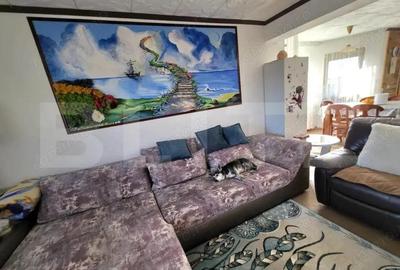 Casă cu 15 camere cu Canalizare în Colonia Bod - 8