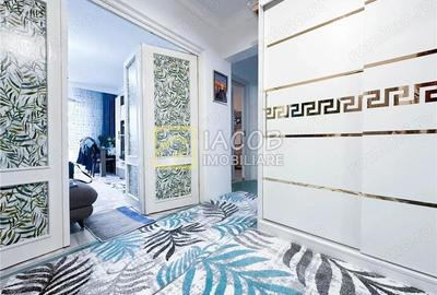 Apartament cu 2 camere decomandat în Cornișa - 4