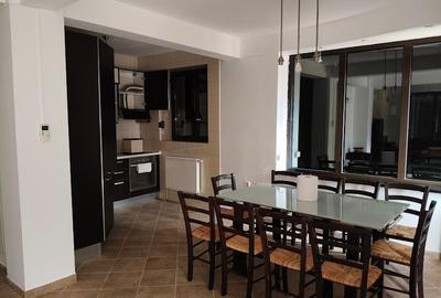 Vila D+P+E+M de vanzare in Busteni - 4