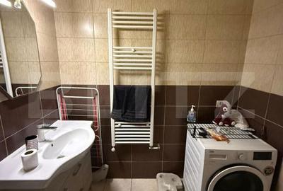 Apartament cu 2 camere decomandat, mobilat în Tractorul - 2