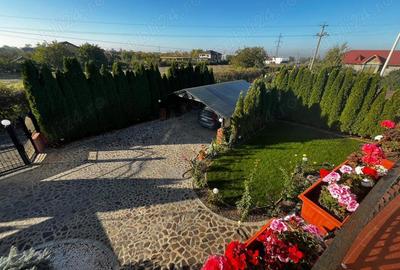 Casă cu 6 camere cu Teren 1250 Mp în Central