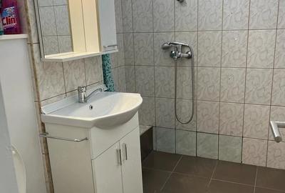Apartament cu 3 camere decomandat în Central - 2