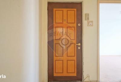 Apartament cu 3 camere semidecomandat în Bartolomeu - 5