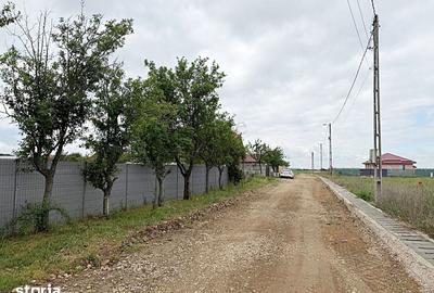 Teren de 600 mp, în Gepiu - 1