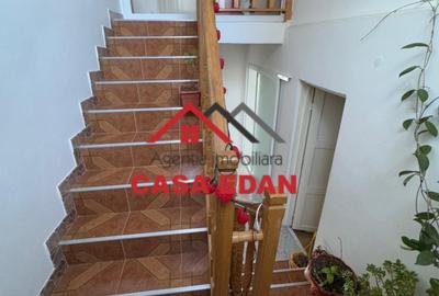 Casă individuală cu 7 camere cu Teren 287 Mp în Câmpina - 9