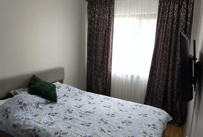 Apartament cu 3 camere semidecomandat în Podu Roș - 11