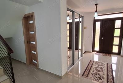 Casă cu 5 camere cu Teren 2500 Mp în Iris - 7