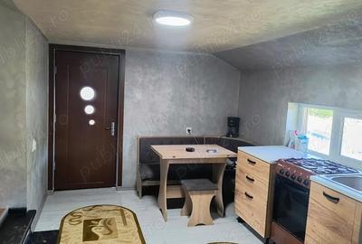 Casă cu 3 camere cu Teren 3000 Mp în Central - 2