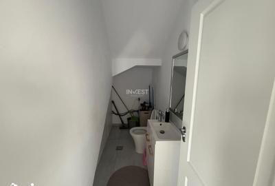 Casă cu 4 camere cu Teren 250 Mp în Rediu - 2