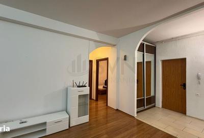 Apartament cu 3 camere semidecomandat în Central - 6