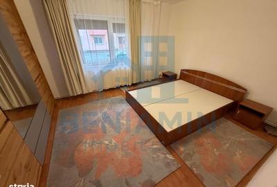 Apartament cu 3 camere decomandat în Florilor - 2