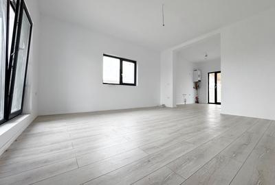 Casa individuala 4 camere,648mp teren,93mp utili, asfalt -Mosnita Noua - 2