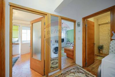 De vanzare - Apartament 4 camere decomandat - ultracentral zona Dacia - 22