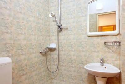 Apartament cu 3 camere decomandat în Lacul Tei - 3