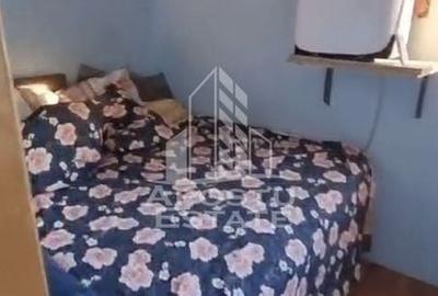 Garsonieră nedecomandată, mobilată în Lipovei