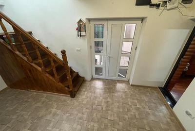 Casă individuală cu 5 camere cu Canalizare în Central - 5