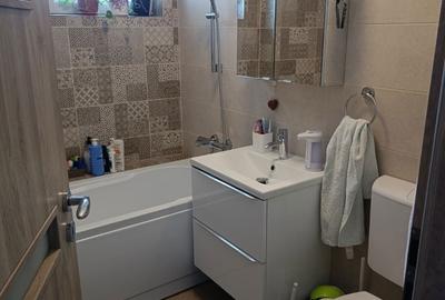 Apartament cu 3 camere decomandat în Central - 3