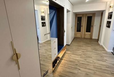Apartament cu 3 camere decomandat în Ultracentral - 1