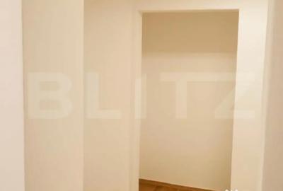 Apartament cu 3 camere decomandat în Central - 2