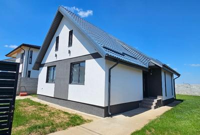 Casă cu 3 camere cu Teren 422 Mp în Berceni - 3