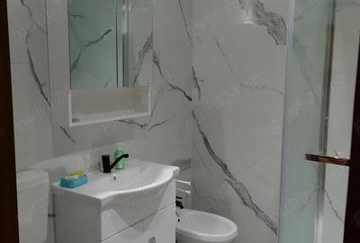 Apartament cu 2 camere decomandat în Pașcani - 5