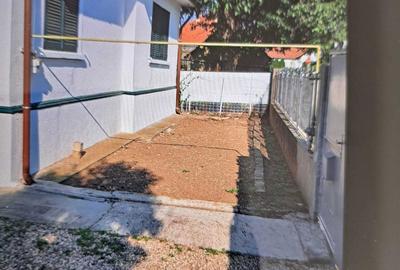 Casă cu 4 camere în Central - 3