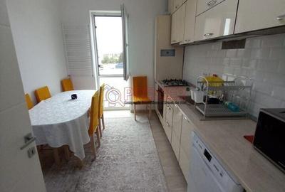 Apartament cu 3 camere decomandat în Central - 7