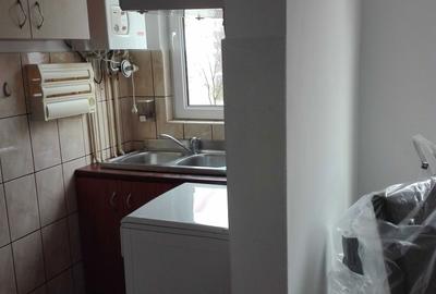 Apartament cu 2 camere semidecomandat în Florilor - 2