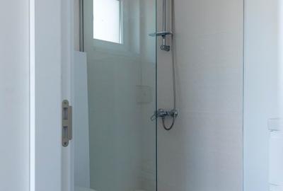 Casa cu 4 camere intabulata in ansamblu cu iesire la lac - Crevedia - 25