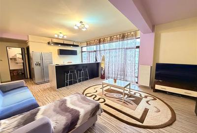 Apartament cu 3 camere semidecomandat, mobilat în Decebal