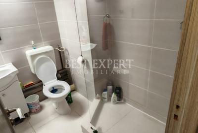 Apartament 4 camere  cu geam la baie, bloc reabilitat, 5 min metrou Titan - 12