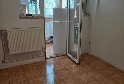 Garsonieră decomandată în Pantelimon - 4