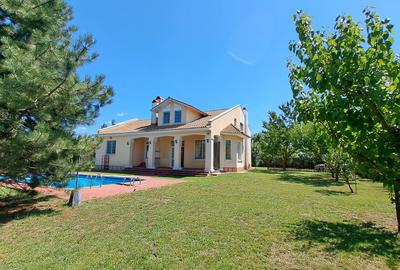 VILA LUX  CU PISCINA PROPRIE IN COMPLEX REZIDENTIAL CU CIRCUIT INCHIS - 2