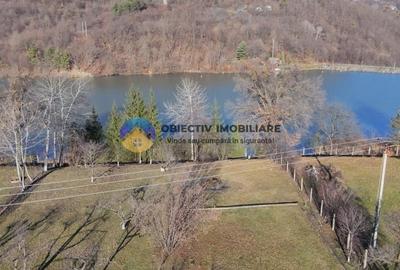 Casă individuală cu 4 camere cu Canalizare în Alexandru cel Bun - 1