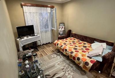 Apartament cu 3 camere semidecomandat în Central - 1