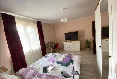 Apartament cu 2 camere decomandat în Cornișa - 6
