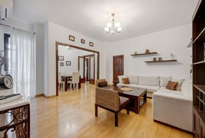 Apartament cu 3 camere decomandat în Cișmigiu