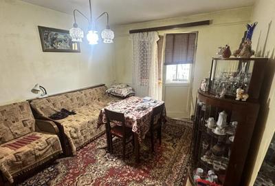 Apartament 2 camere semidecomandat zona Ciresica - 2