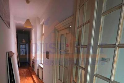 Vanzare apartament 5 camere Cisnigiu, 178 mp, langa blocul Florentin Vanzare apartament 5 camere Cisnigiu, 178 mp, langa blocul Florentin - 3