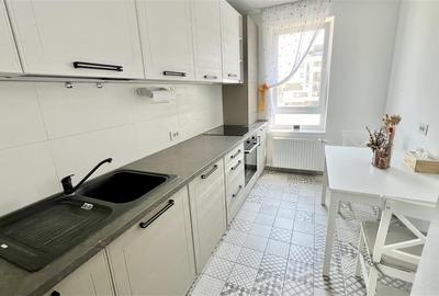 Apartament cu 2 camere decomandat, mobilat în Tractorul - 8