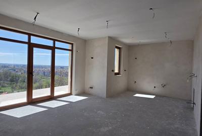 Casă cu 5 camere cu Teren 600 Mp în Podgoria - 10